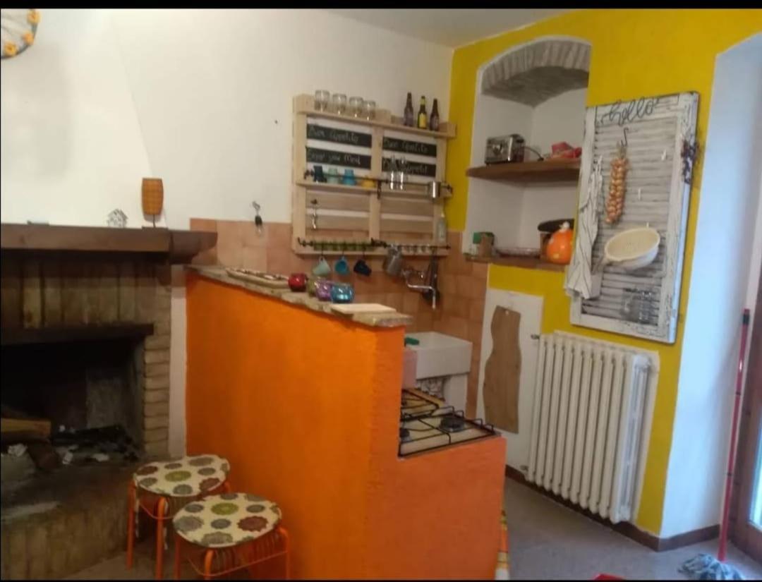 פוליניו Umbria In Bike B&B מראה חיצוני תמונה